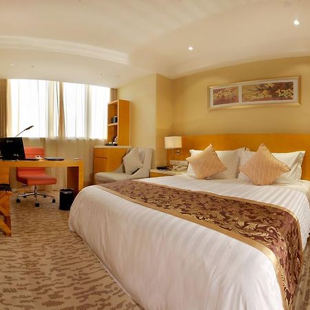 Landison Plaza International Hotel Trấn Giang Phòng bức ảnh