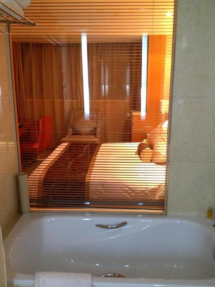 Landison Plaza International Hotel Trấn Giang Ngoại thất bức ảnh